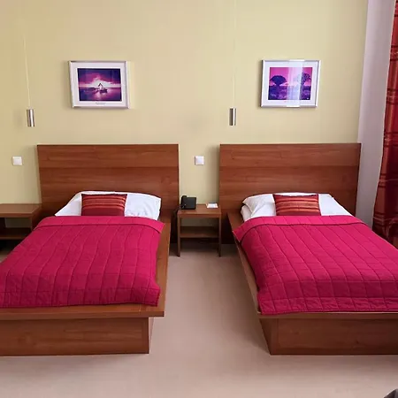 Aston Ξενοδοχείο 3*