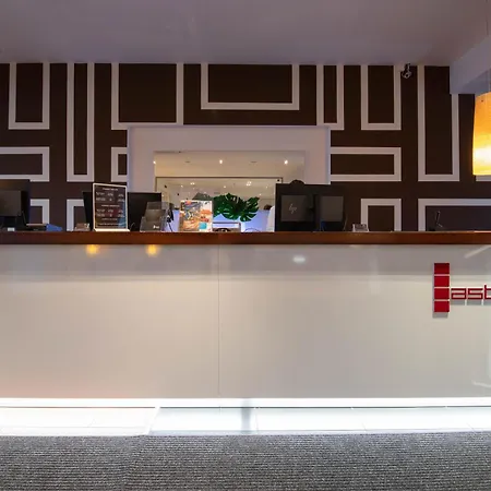 Aston 3* 브라티슬라바