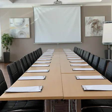 Aston Ξενοδοχείο Μπρατισλάβα