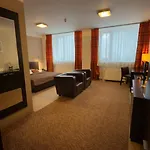 Szálloda Aston 3*